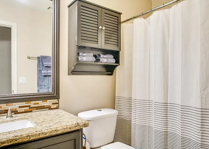 Holiday home 2 Mi To Stadium! Snowbird Haven W/ Pool
